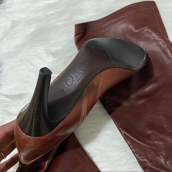 Cole Haan Brown heels boots. Size 9 - Picture 9 of 10